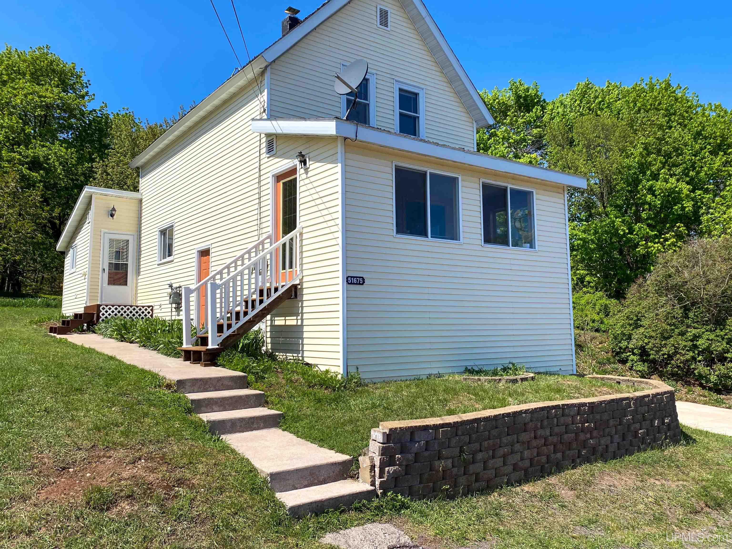 51675 Maple Street Hubbell, MI 49913 - Photo 1 of 49