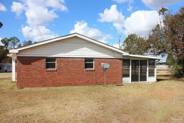 $119,900 | 141 Holt Street, Flomaton, AL 36441