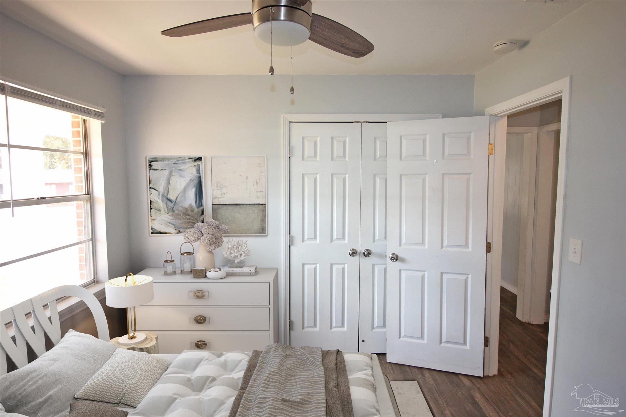 141 Holt Street Flomaton, AL 36441 - Photo 20 of 28 a living room with furniture