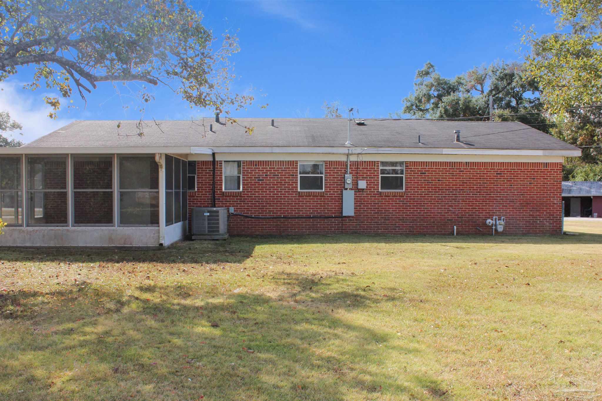 141 Holt Street Flomaton, AL 36441 - Photo 7 of 28