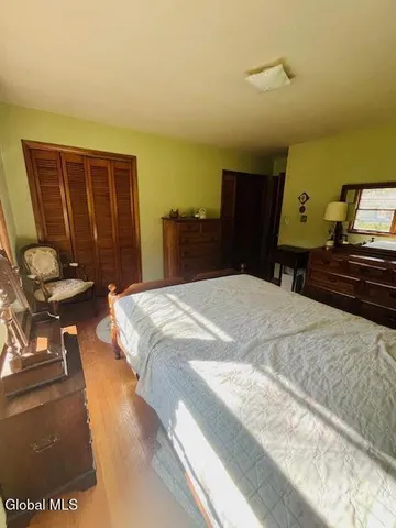 $279,900 | 1012 John Alden Lane, Rotterdam, NY 12306