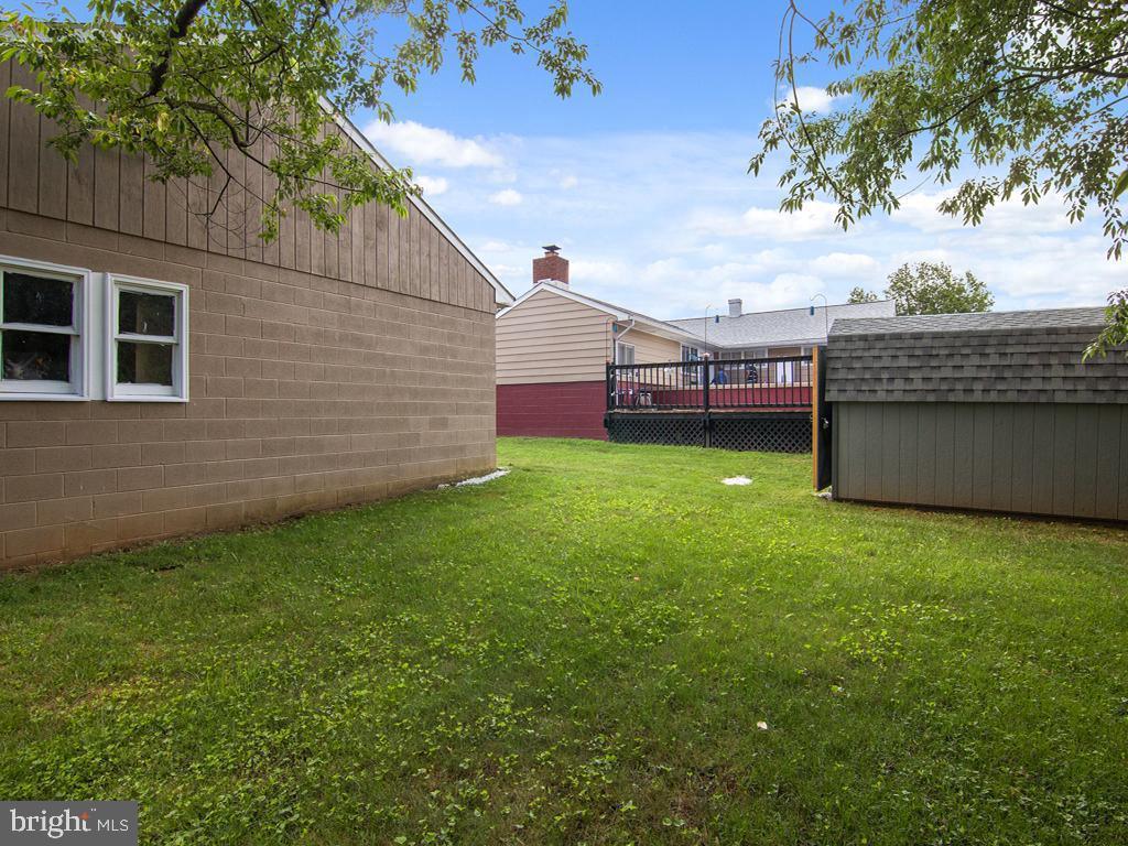 3817 Elmcroft Road Randallstown, MD 21133 - Photo 12 of 33 Large Yard