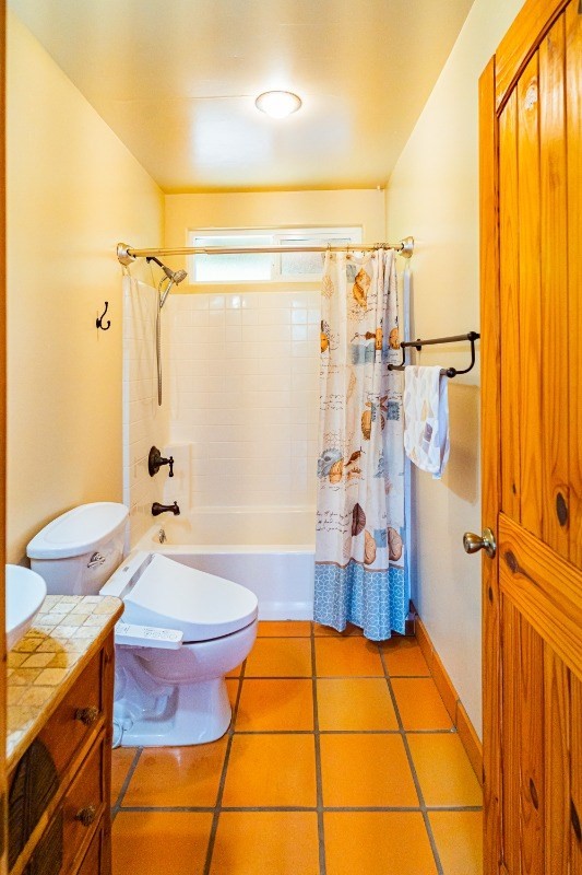 2435 Waipuna Road, Unit 12 Lihue, HI 96766 - Photo 19 of 27 a bathroom with a sink toilet and shower