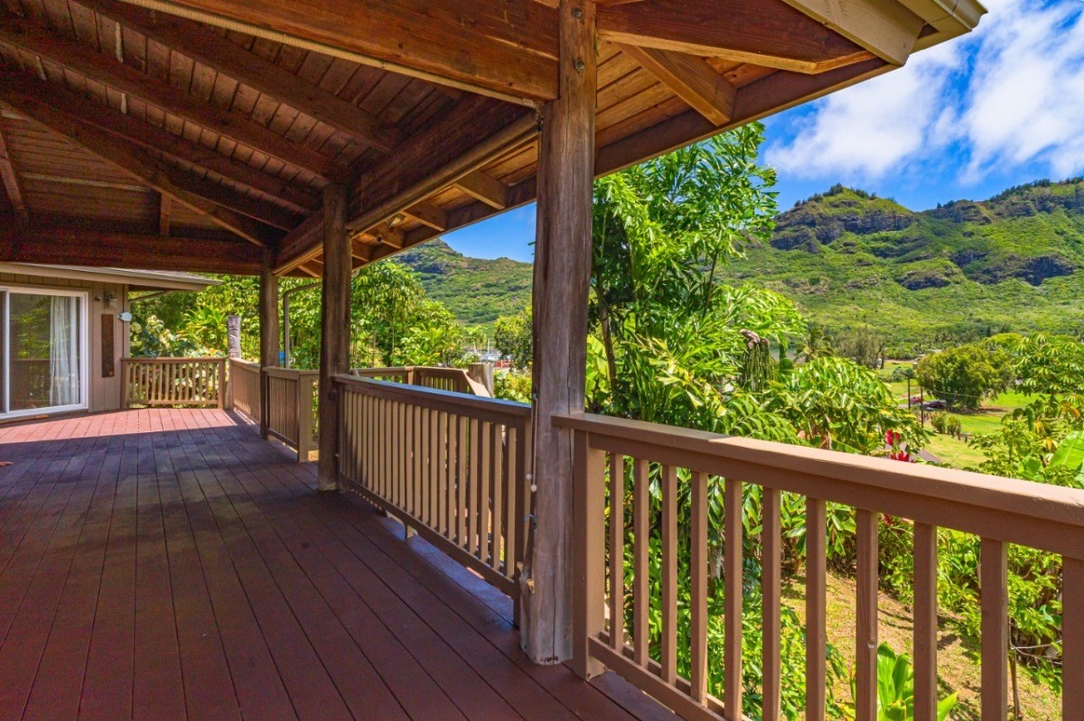 2435 Waipuna Road, Unit 12 Lihue, HI 96766 - Photo 3 of 27 a view of a porch