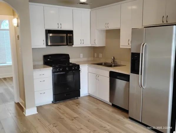 $1,600 | 5941 South Loop E Freeway, Unit 104, Houston, TX 77033