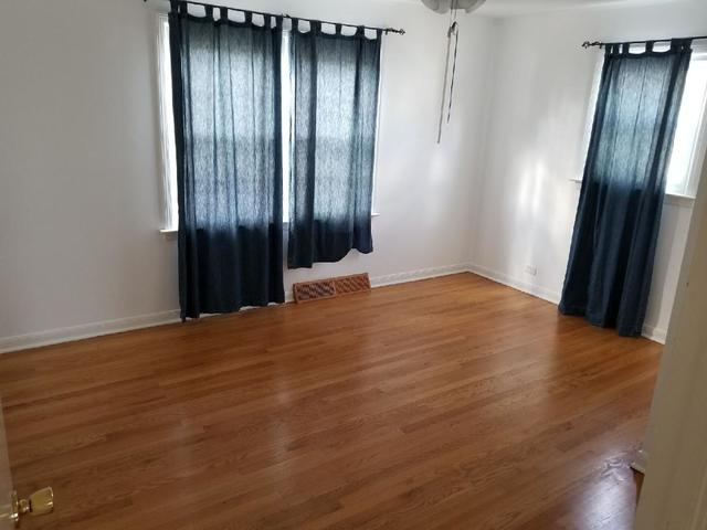 15035 Springfield Avenue Midlothian, IL 60445 - Photo 6 of 10