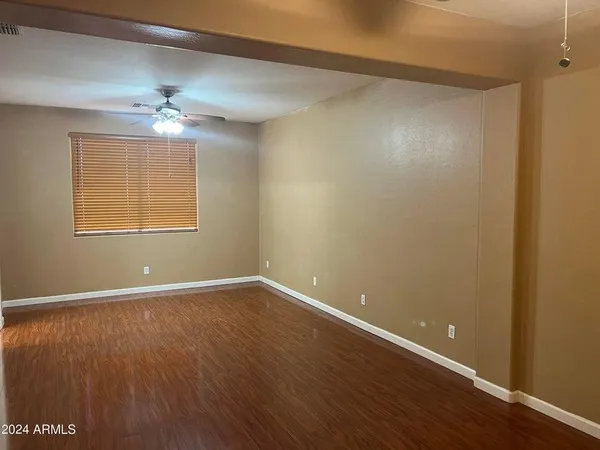 $1,950 | 7129 West Kings Avenue, Peoria, AZ 85382