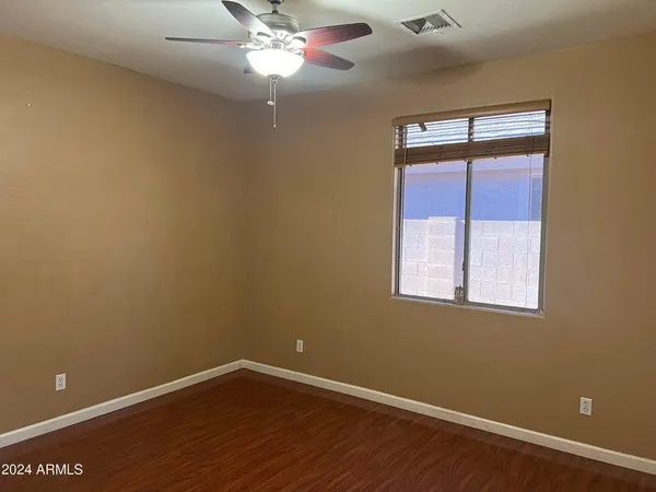 $1,950 | 7129 West Kings Avenue, Peoria, AZ 85382