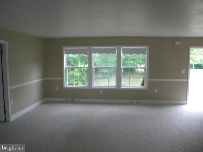 6125 Timber Ridge Road Berkeley Springs, WV 25411 - Photo 2 of 24