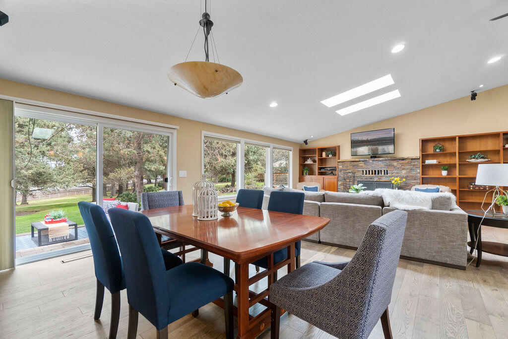20476 Mainline Road Bend, OR 97702 - Photo 18 of 50 DSC01053