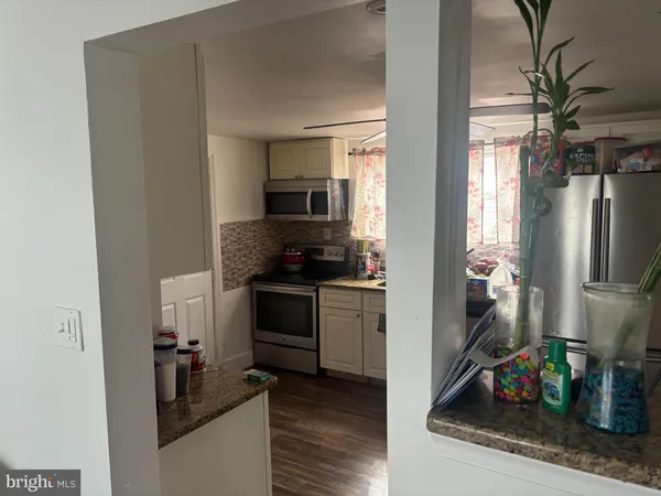 $305,000 | 28 East Adams Street, Paulsboro, NJ 08066