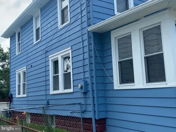 $305,000 | 28 East Adams Street, Paulsboro, NJ 08066