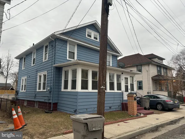 $305,000 | 28 East Adams Street, Paulsboro, NJ 08066