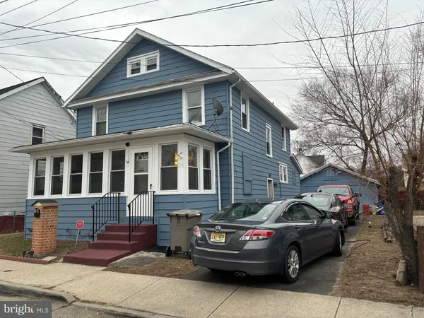 $305,000 | 28 East Adams Street, Paulsboro, NJ 08066