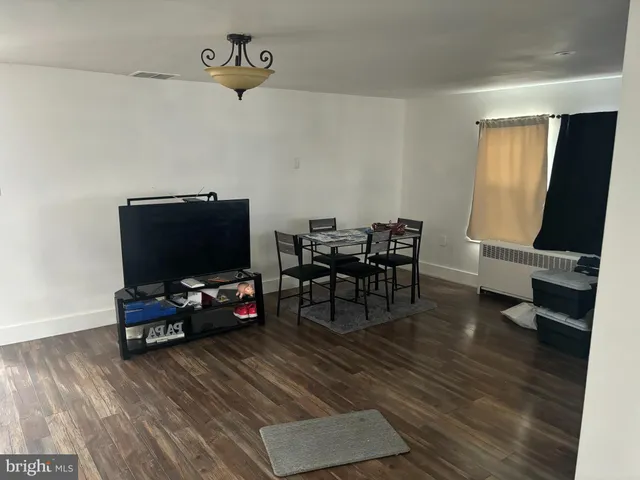 $305,000 | 28 East Adams Street, Paulsboro, NJ 08066