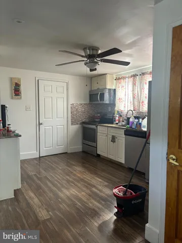 $305,000 | 28 East Adams Street, Paulsboro, NJ 08066