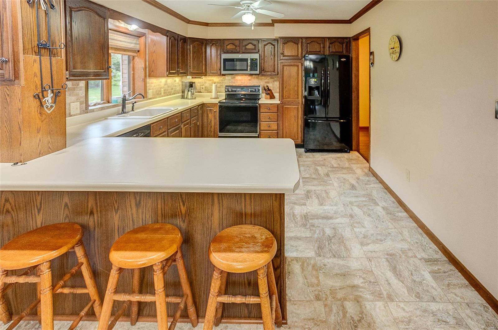 313 John Henry Road Belleville, IL 62220 - Photo 19 of 48 Gallery Image 19