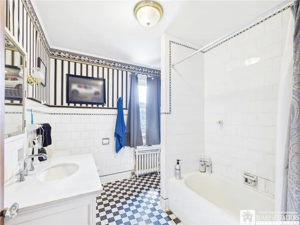 $399,000 | 25 School Street, Bradford, PA 16701