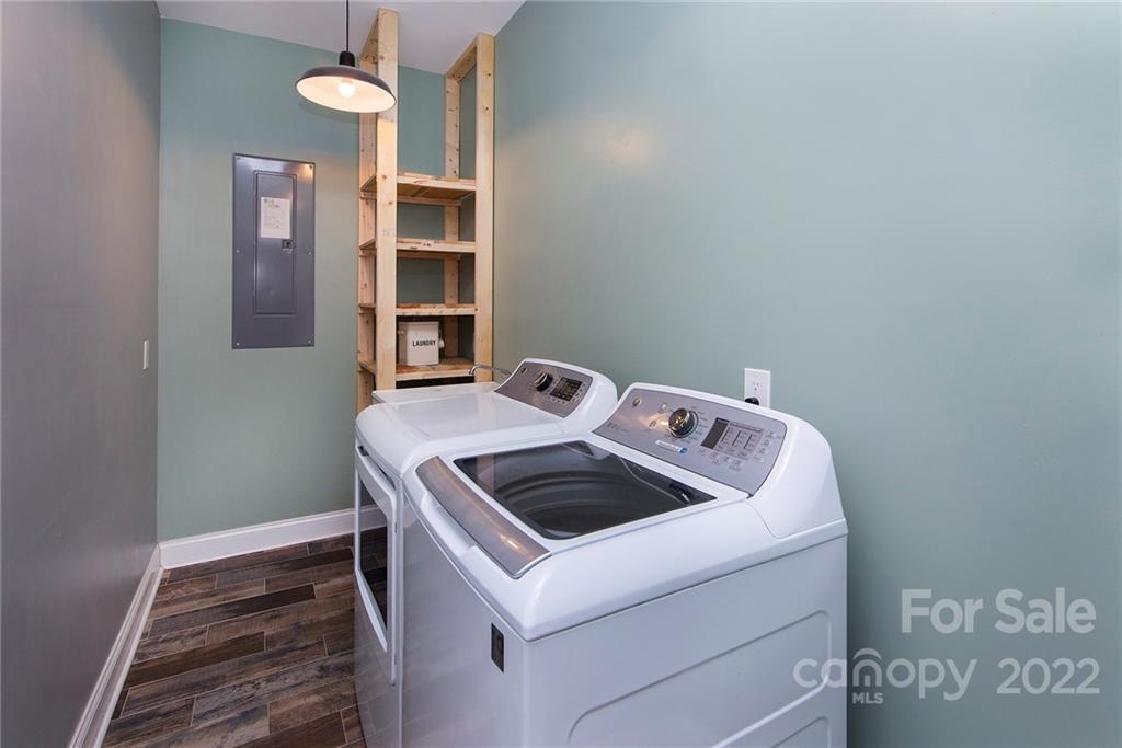 345 Lm Overcash Road Salisbury, NC 28146 - Photo 15 of 23 a utility room with dryer and washer
