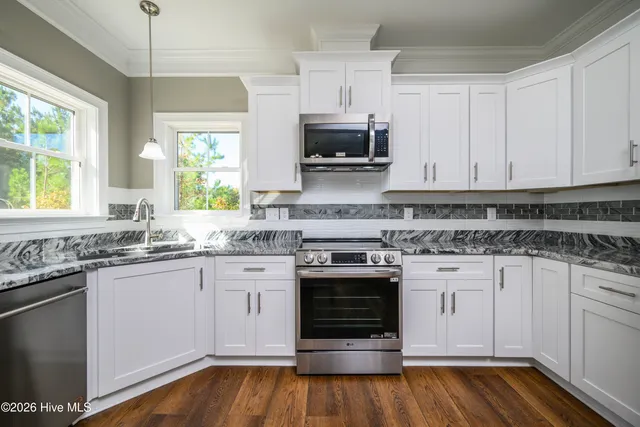 $460,000 | 117 Mom Lane, New Bern, NC 28562