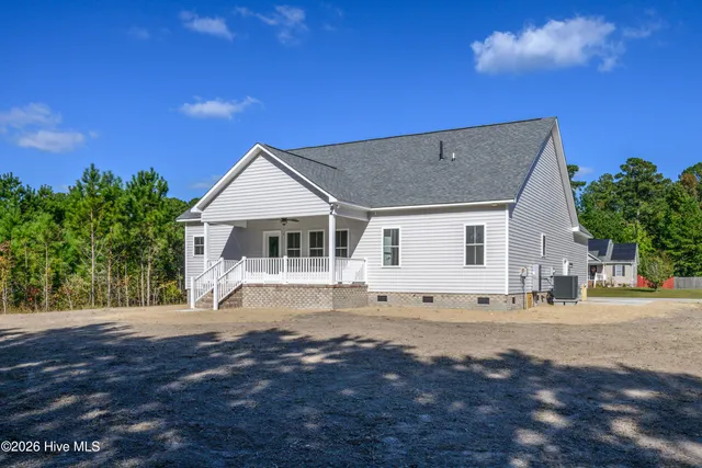 $460,000 | 117 Mom Lane, New Bern, NC 28562