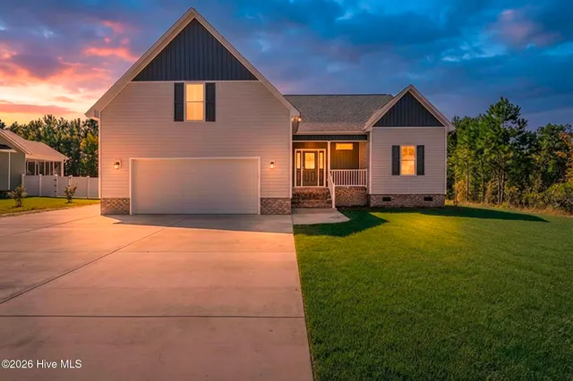 $460,000 | 117 Mom Lane, New Bern, NC 28562