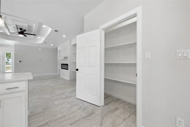 $419,900 | 956 South S Highway, Bastrop, TX 78602