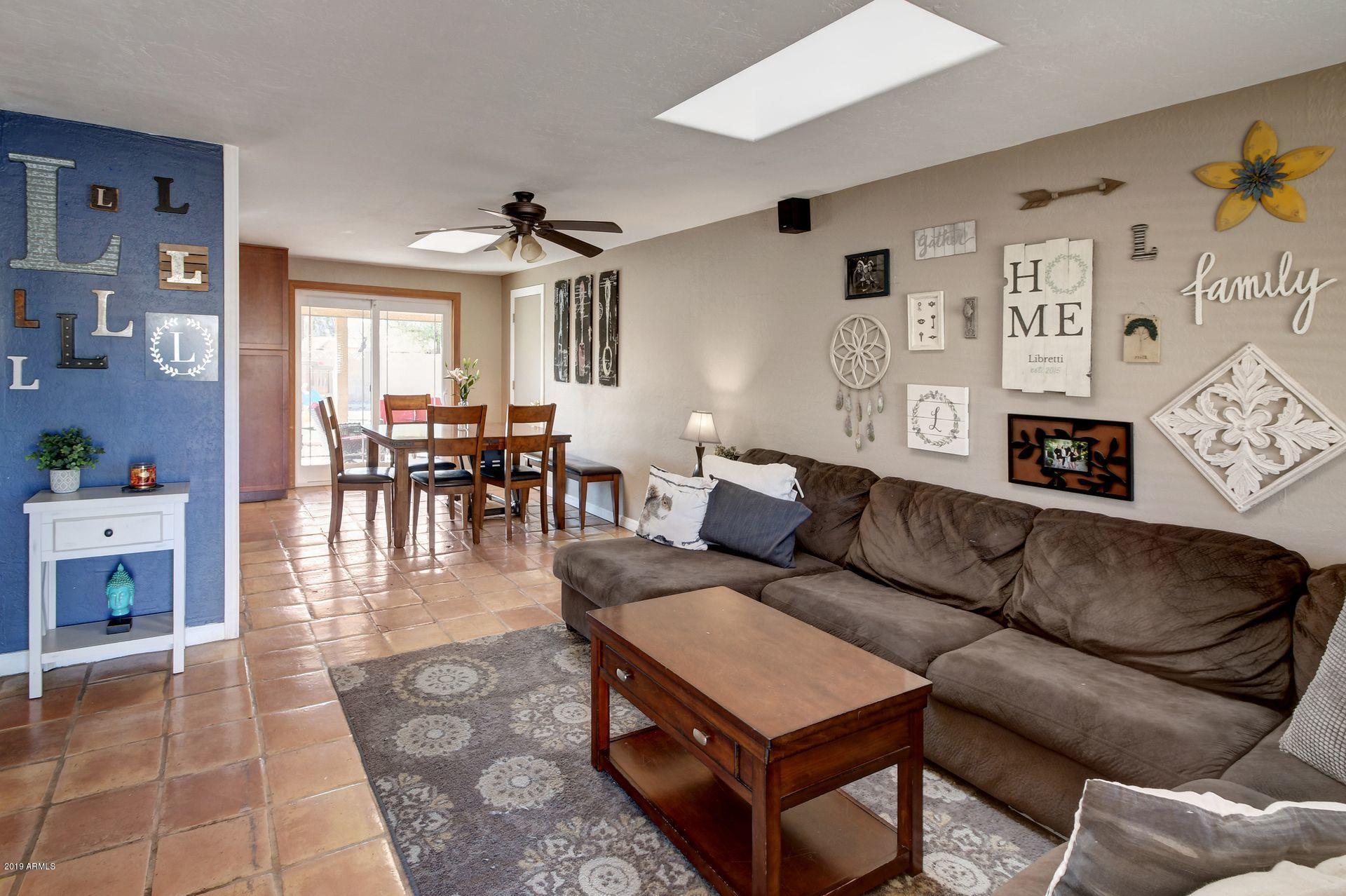 3473 East Hearn Road Phoenix, AZ 85032 - Photo 3 of 20 living room