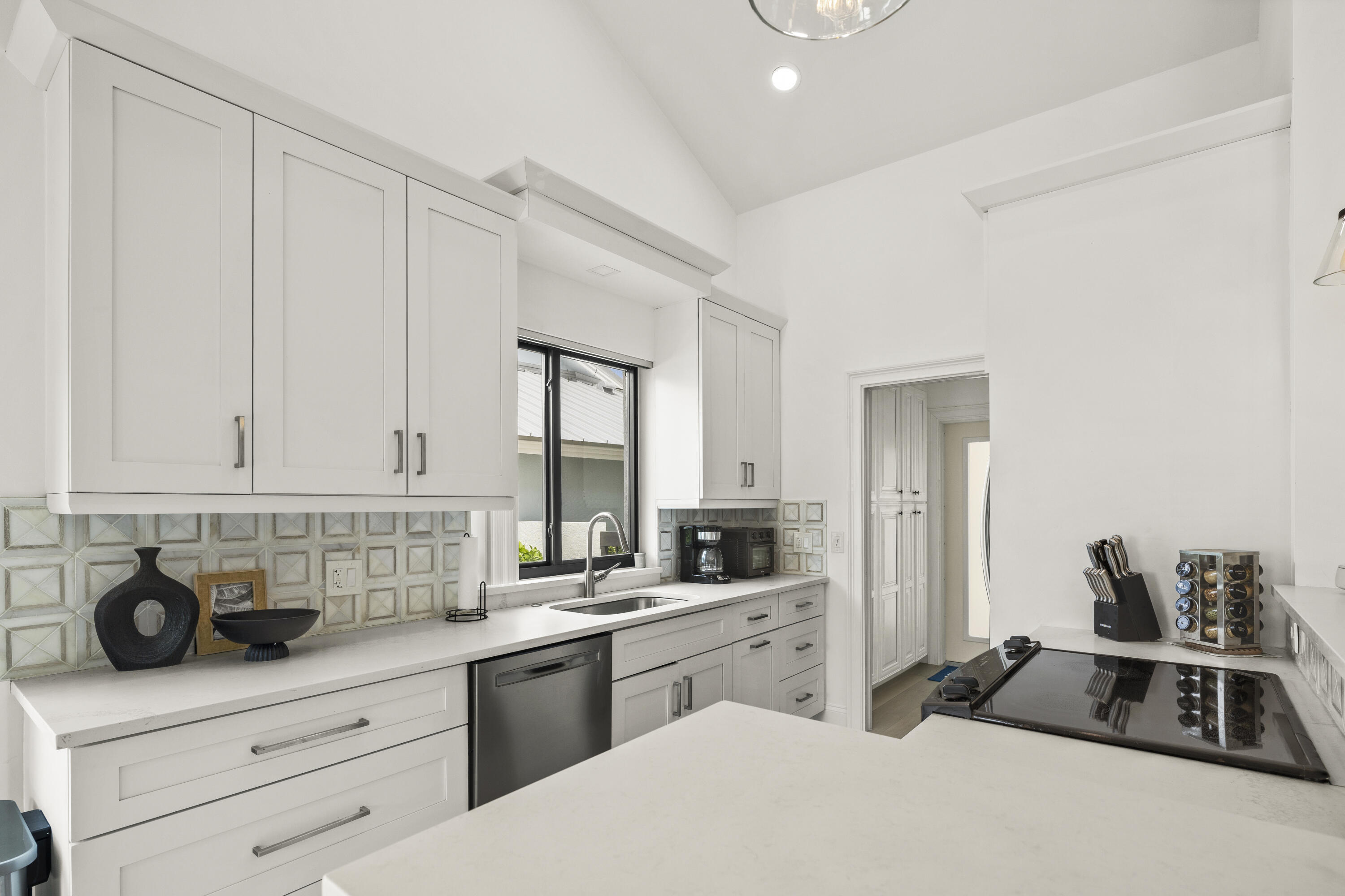 304 Ridge Road Jupiter, FL 33477 - Photo 12 of 48 PR3A2460