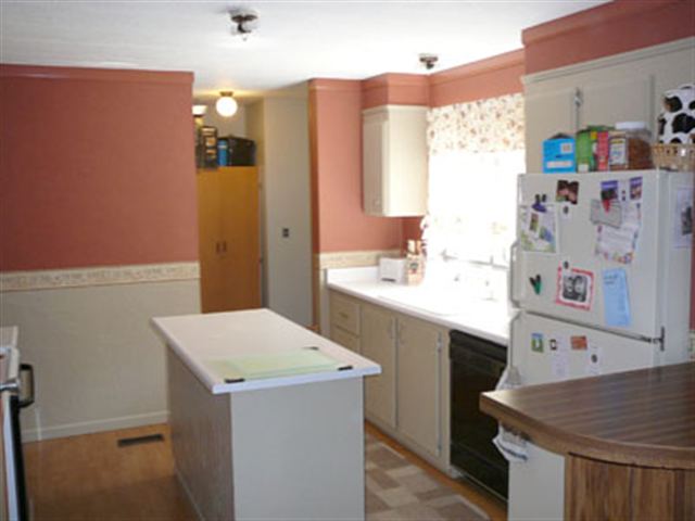 28017 West Long Lake Road Ford, WA 99013 - Photo 4 of 9