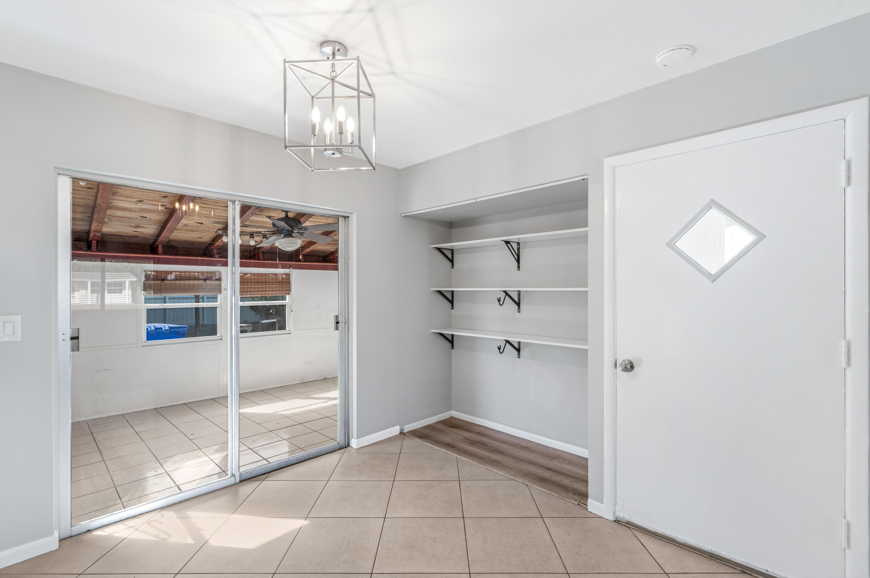 59 Andros Road Palm Springs, FL 33461 - Photo 9 of 24 DSC01070
