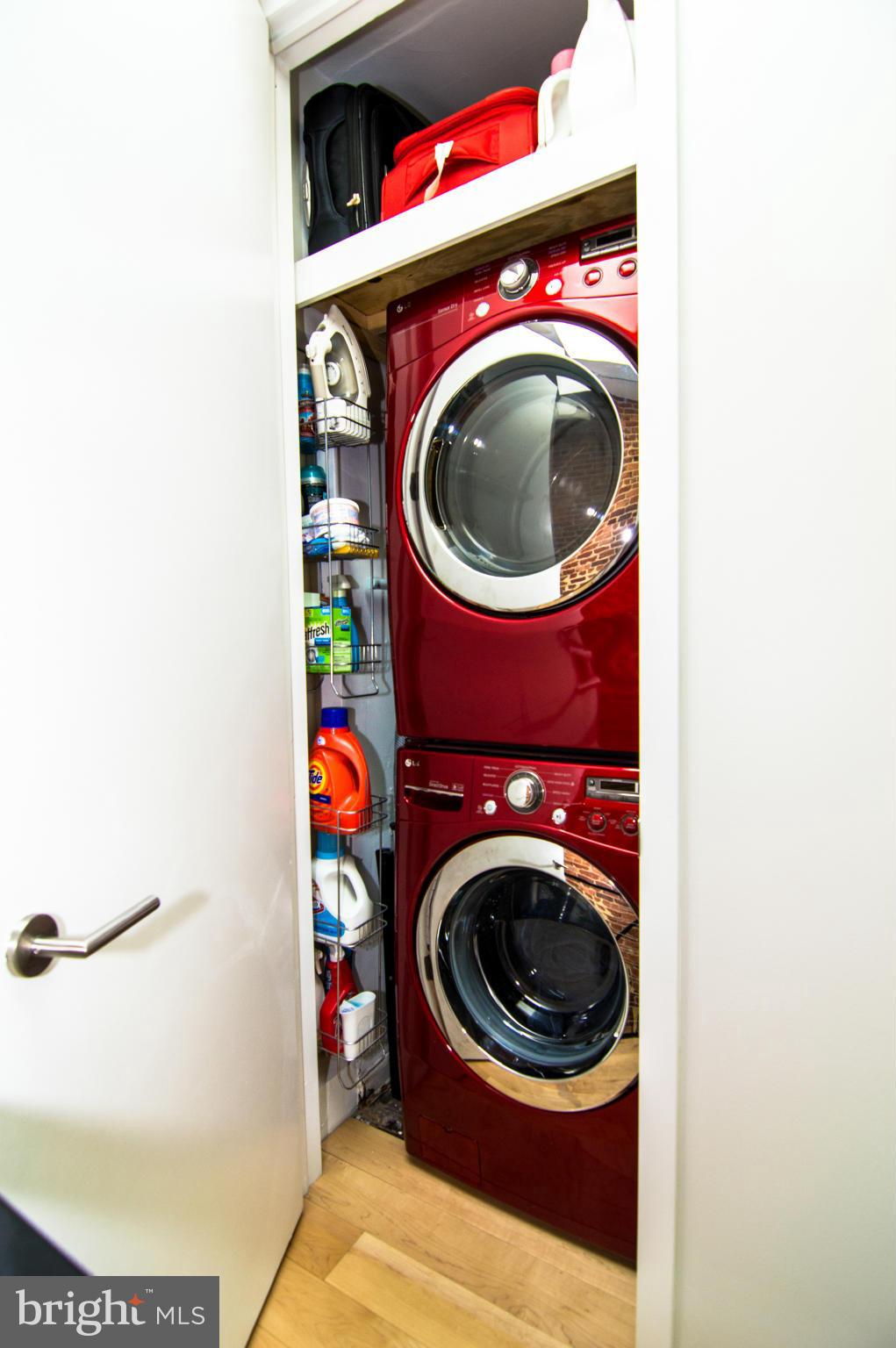 606 14th Place Northeast Washington, DC 20002 - Photo 26 of 28 a utility room with dryer and washer