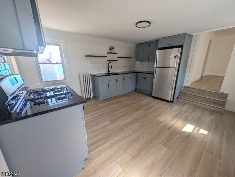 244 Spring Street Newton, NJ 07860 - Photo 2 of 10