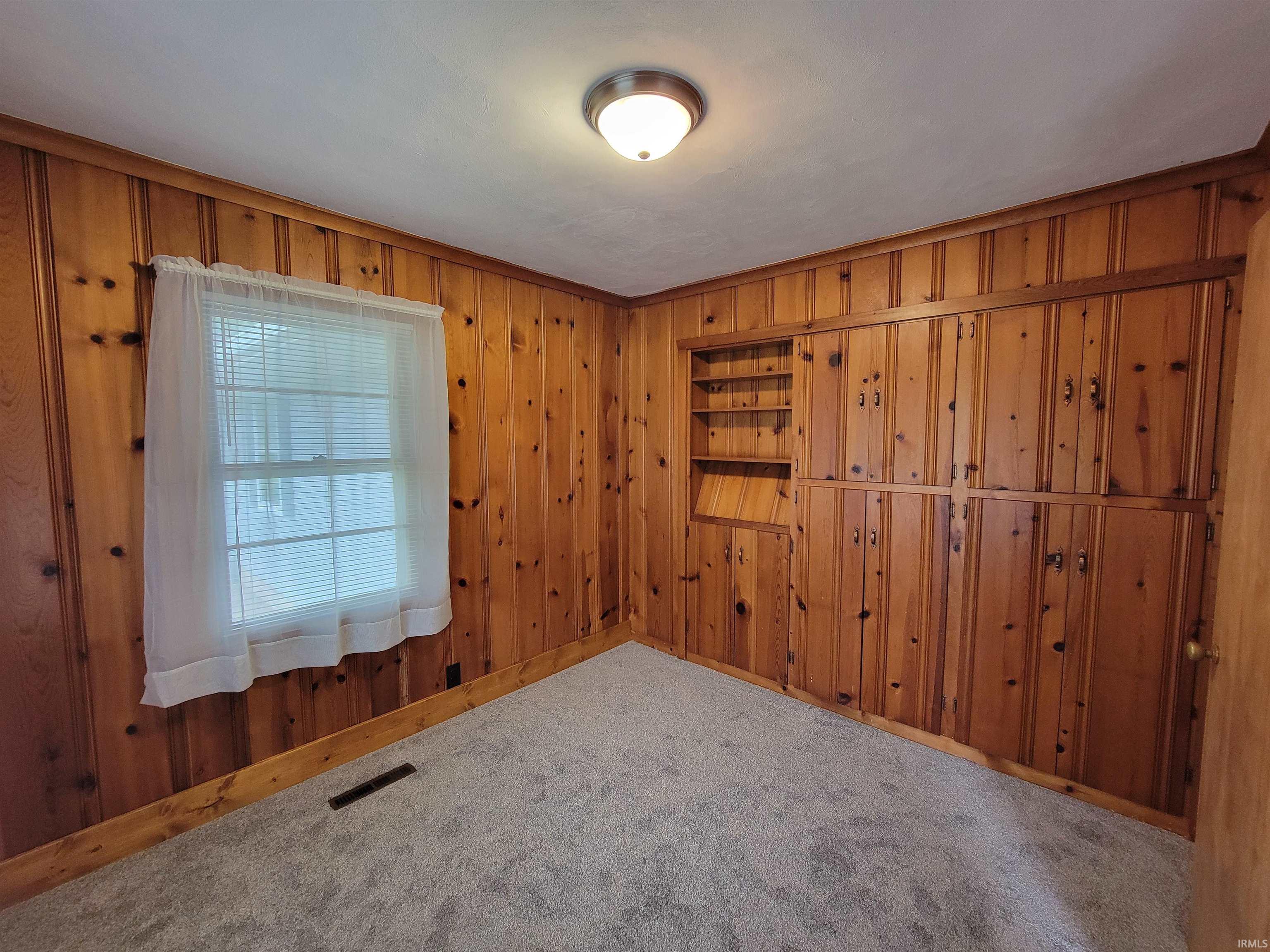 107 West Liberty Street Butler, IN 46721 - Photo 13 of 40