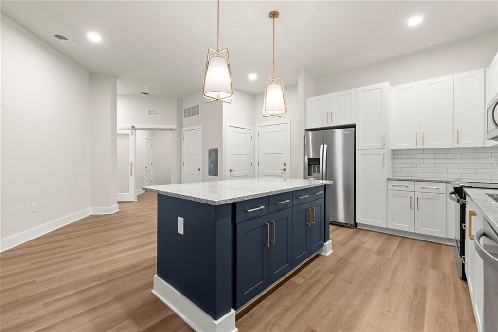 2648 Sandy Plains Road, Unit 218 Marietta, GA 30066 - Photo 6 of 44