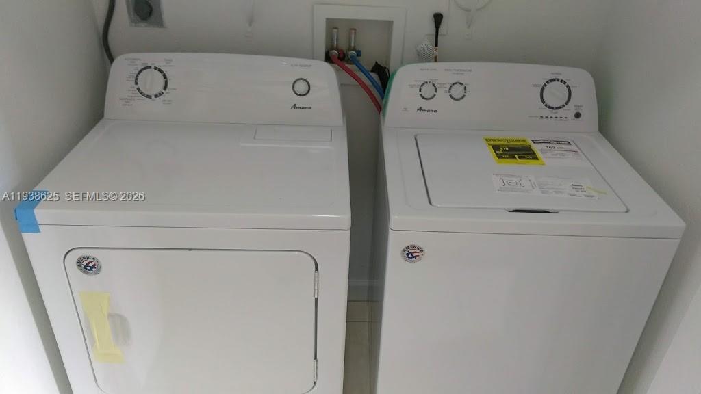 22539 Southwest 88th Path Cutler Bay, FL 33190 - Photo 12 of 20