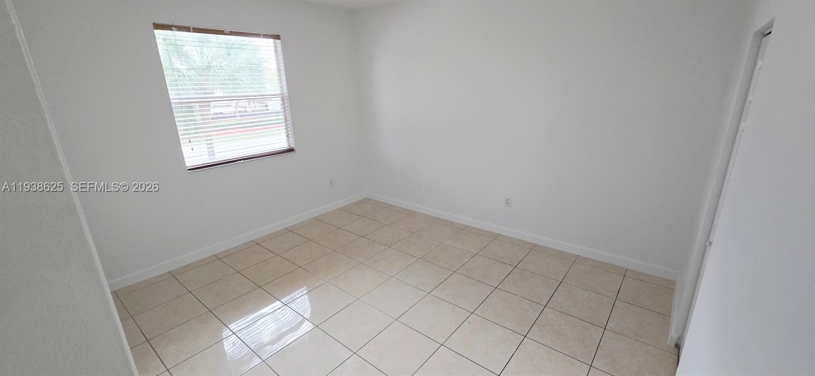 22539 Southwest 88th Path Cutler Bay, FL 33190 - Photo 7 of 20