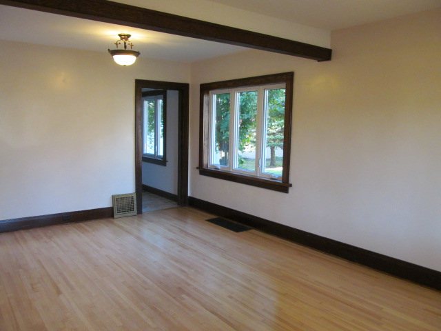 18 3rd Street Proctor, MN 55810 - Photo 3 of 17 Gallery Image 3