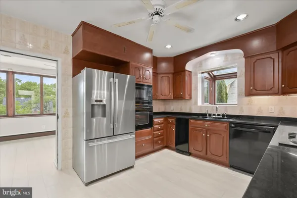 $6,950 | 3007 Oliver Street Northwest, Washington, DC 20015
