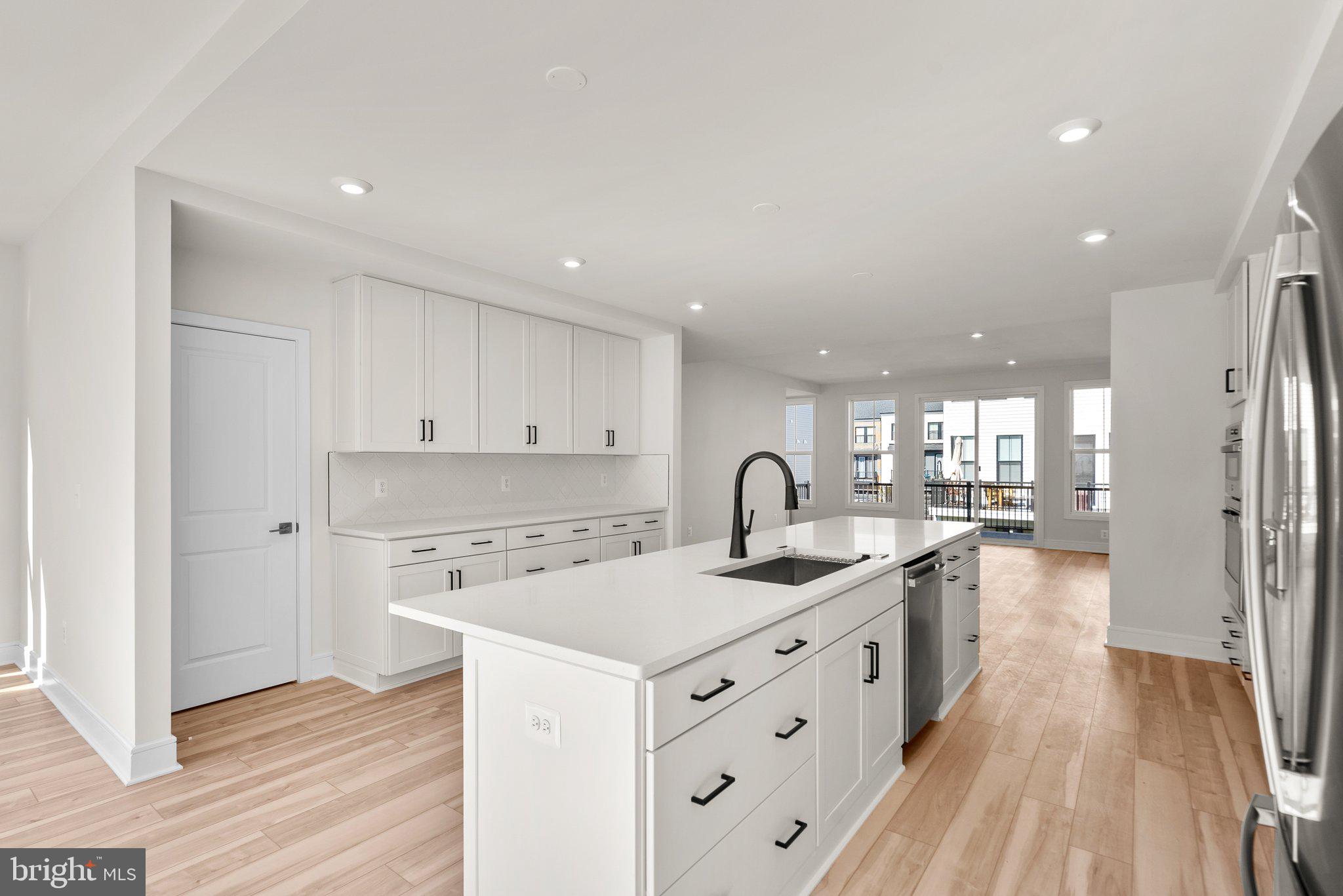 43595 Farringdon Square Ashburn, VA 20148 - Photo 16 of 46