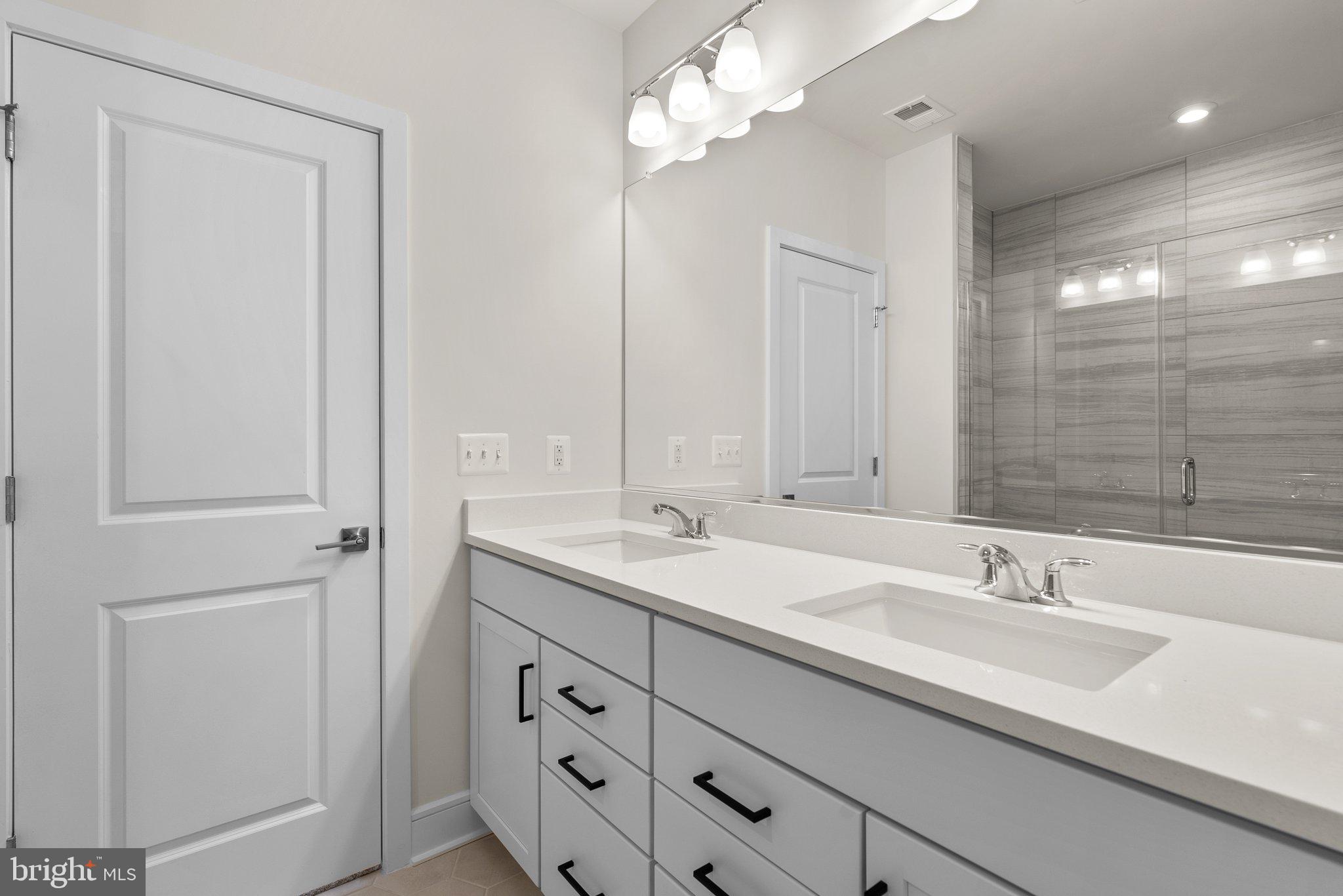 43595 Farringdon Square Ashburn, VA 20148 - Photo 31 of 46