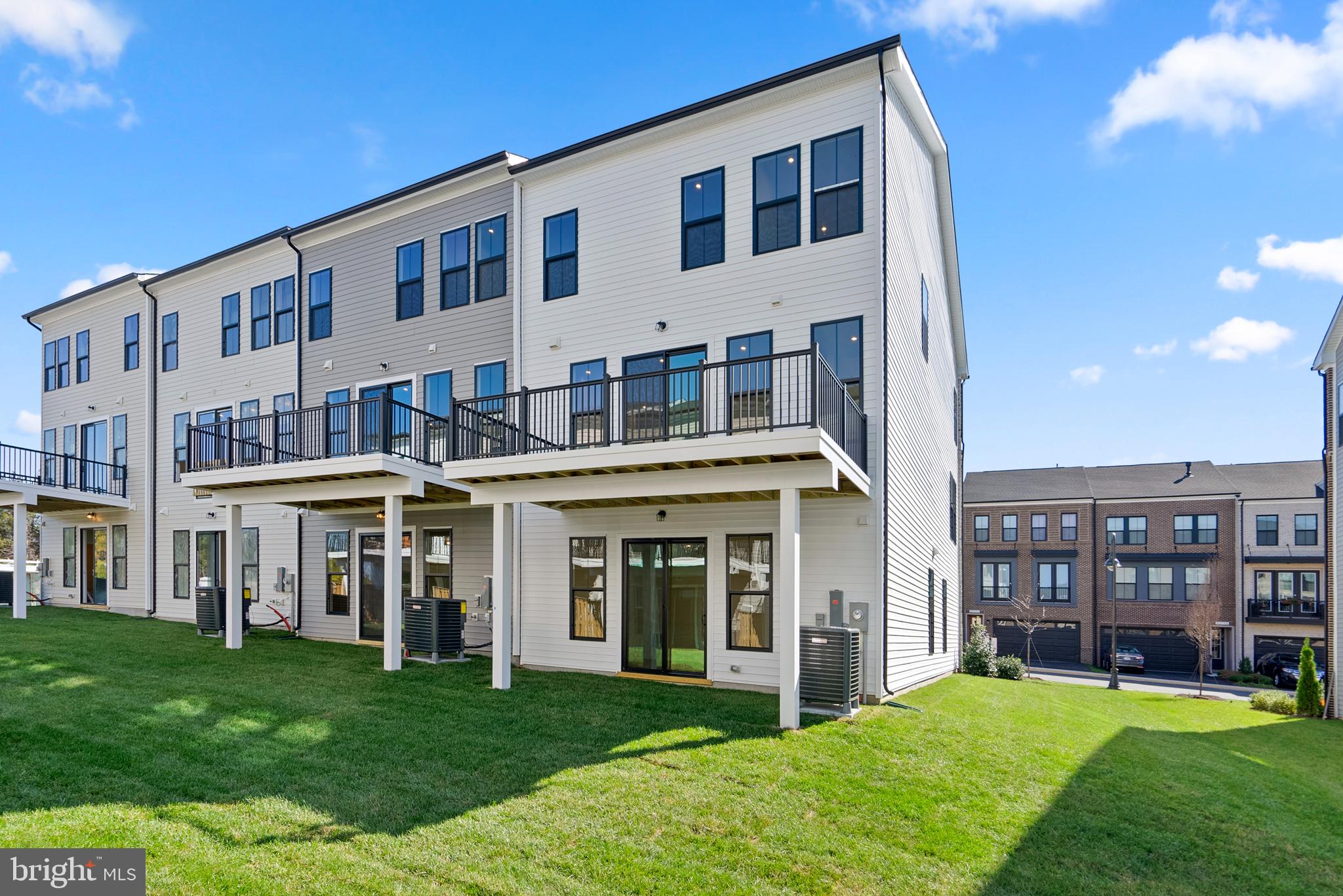 43595 Farringdon Square Ashburn, VA 20148 - Photo 43 of 46