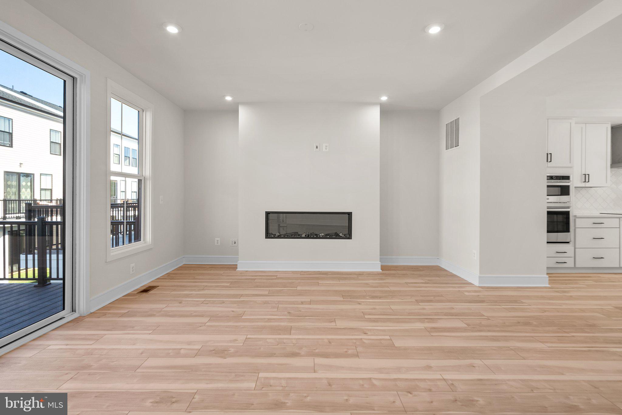 43595 Farringdon Square Ashburn, VA 20148 - Photo 6 of 46