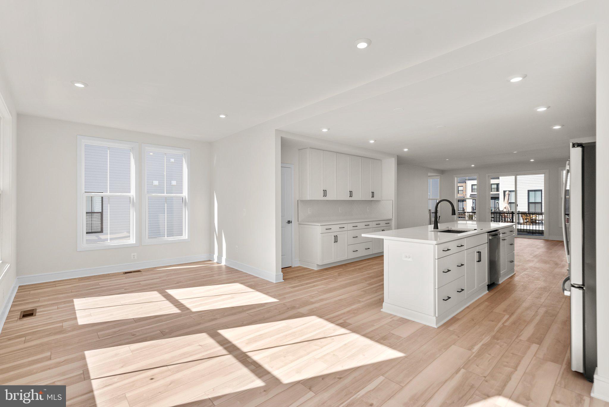 43595 Farringdon Square Ashburn, VA 20148 - Photo 7 of 46