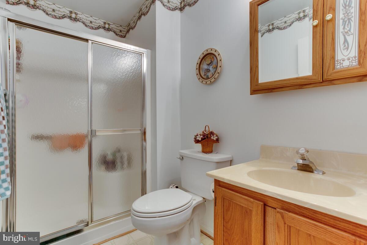 9276 Cherry Lane, Unit 87 Laurel, MD 20708 - Photo 11 of 19 Bath #1