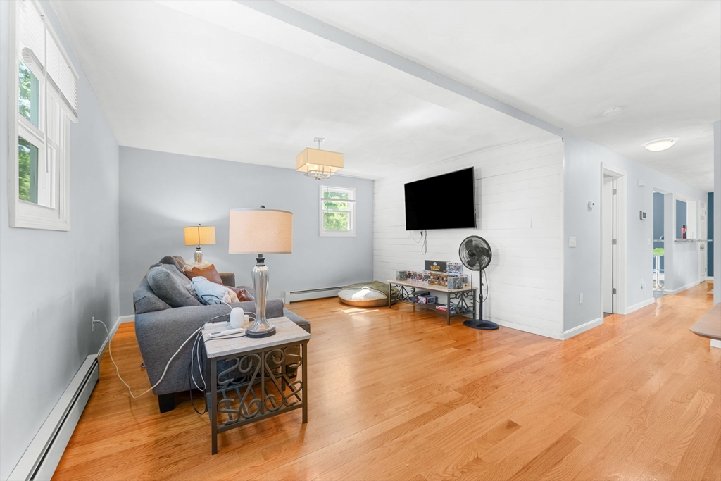 15 Old Farm Road Spencer, MA 01562 - Photo 19 of 42