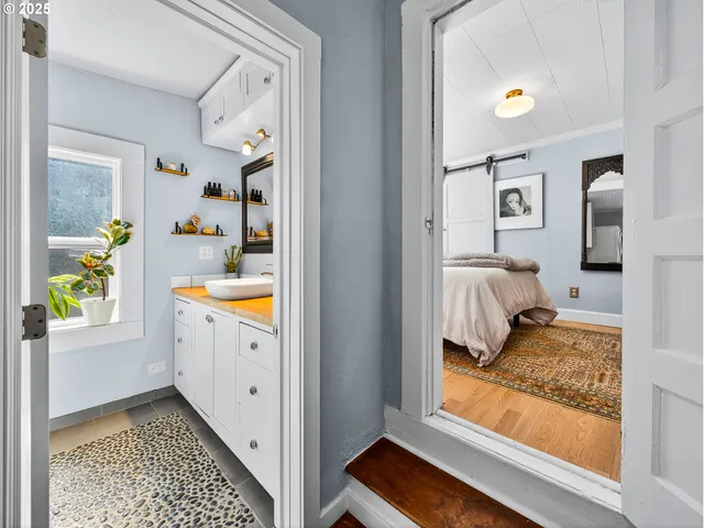 $494,000 | 11332 Southeast 31st Avenue, Milwaukie, OR 97222