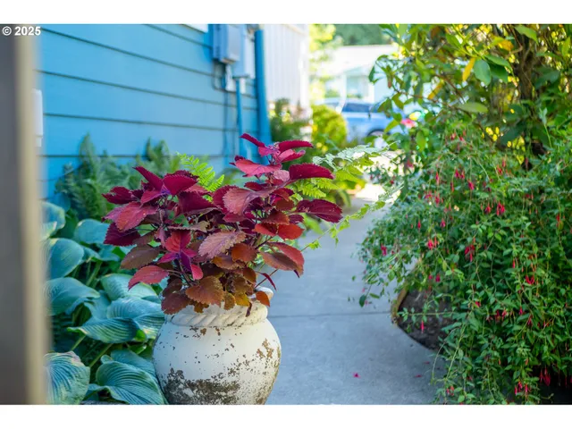 $494,000 | 11332 Southeast 31st Avenue, Milwaukie, OR 97222