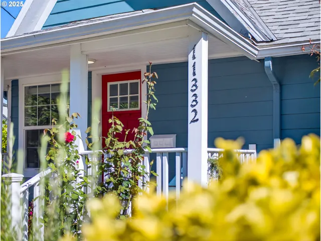 $494,000 | 11332 Southeast 31st Avenue, Milwaukie, OR 97222