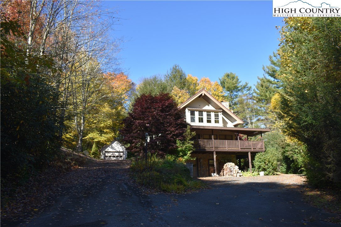 2529 Tucker Road Lansing, NC 28643 - Photo 1 of 45